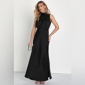Lulu’s Classic Elegance Black Satin Sleeveless Mock Neck Maxi Dress Large NWT